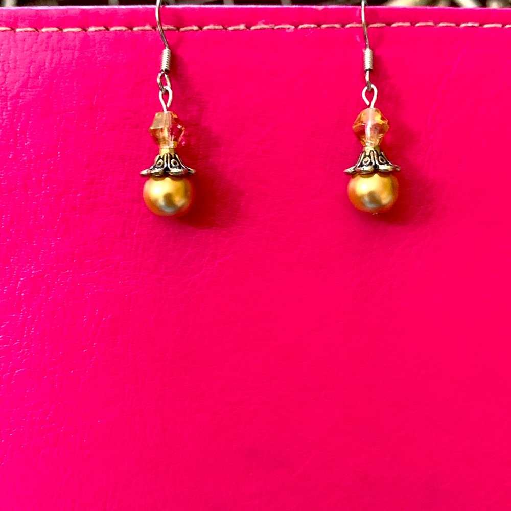Faux pearl vintage earrings